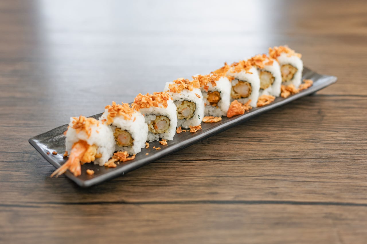 Crispy Tempura Roll, rolls at Domo Cafe