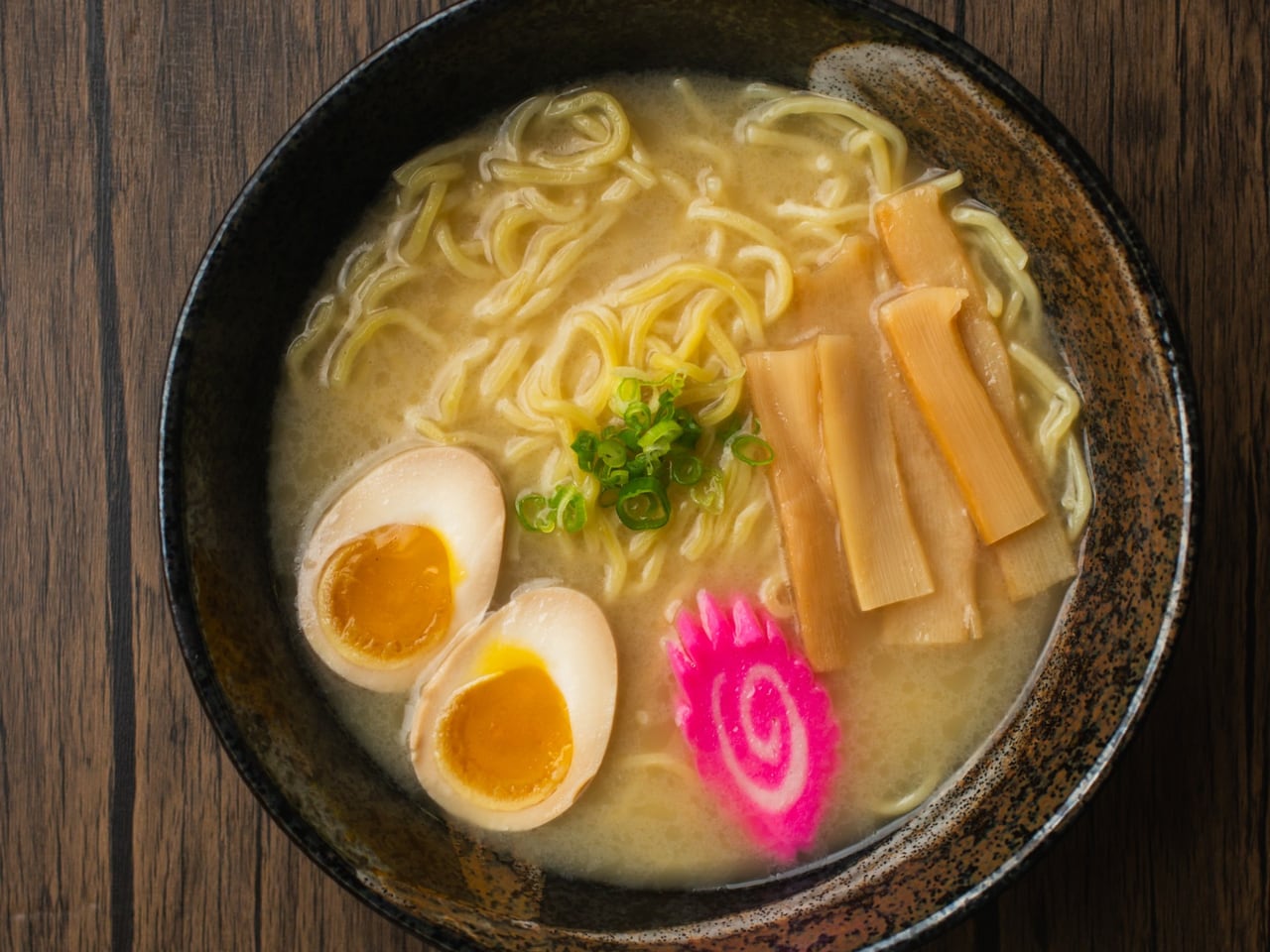 Tonkotsu Ramen, ramen at Domo Cafe